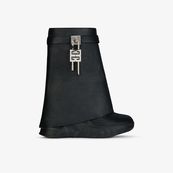 Givenchy Shark Lock Biker ankle boots - Picture 1 of 11
